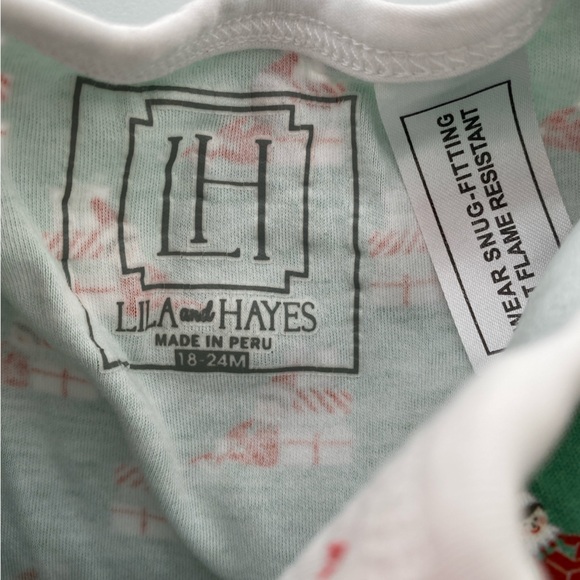Lila and Hayes Elf Christmas Pajamas / Size 18-24m / VGUC - Picture 2 of 9